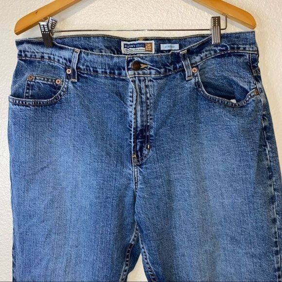 Old Navy stretch just below waist‎ bootcut jeans - Picture 3 of 6